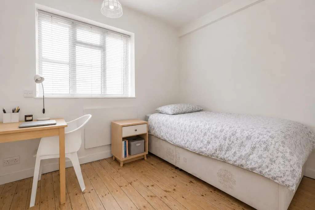 3 bedroom flat for rent