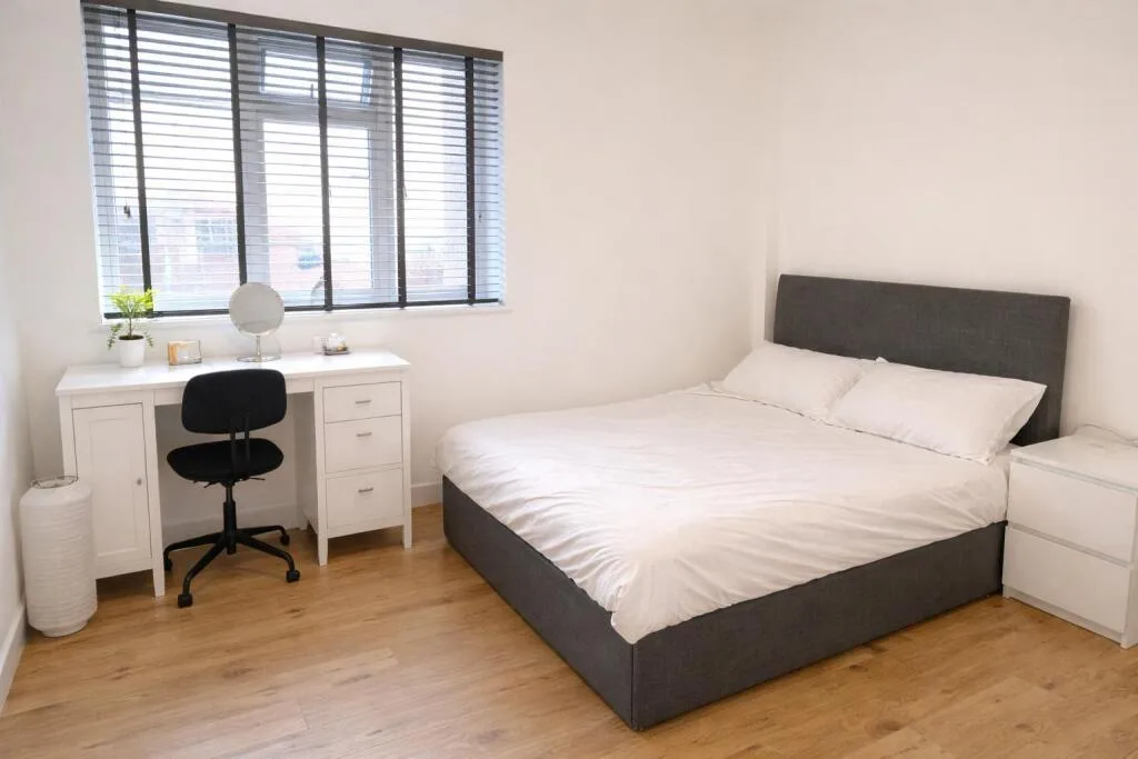 3 bedroom flat for rent
