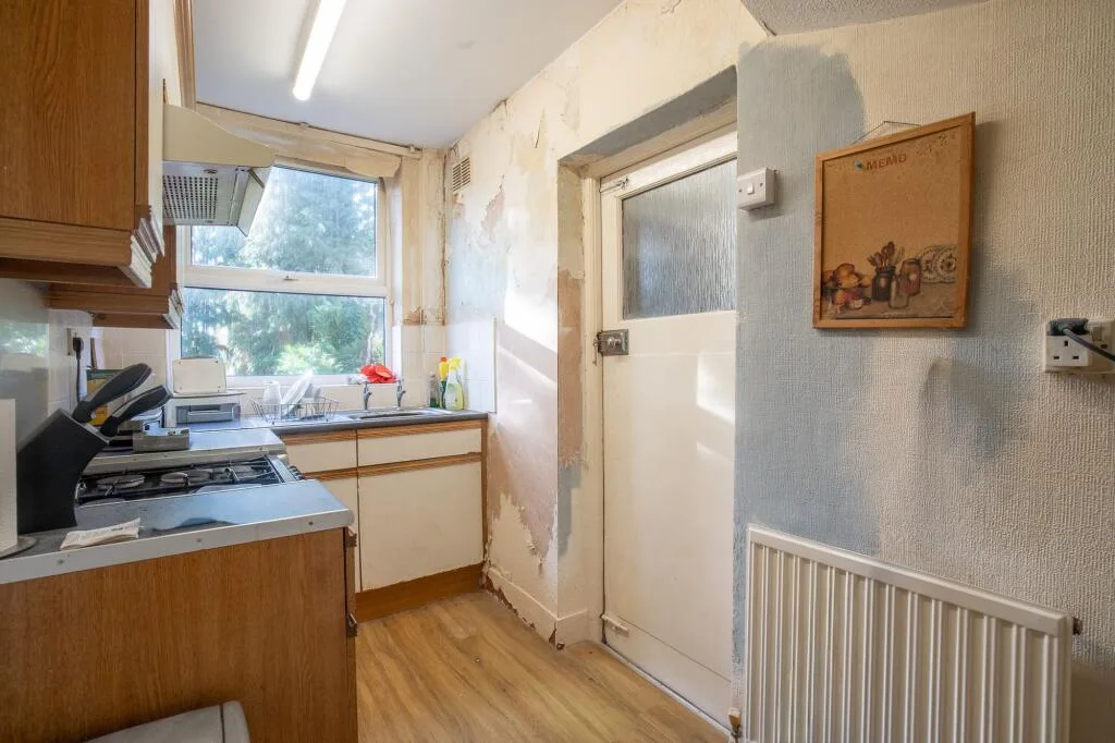 3 bedroom semi-detached house for rent