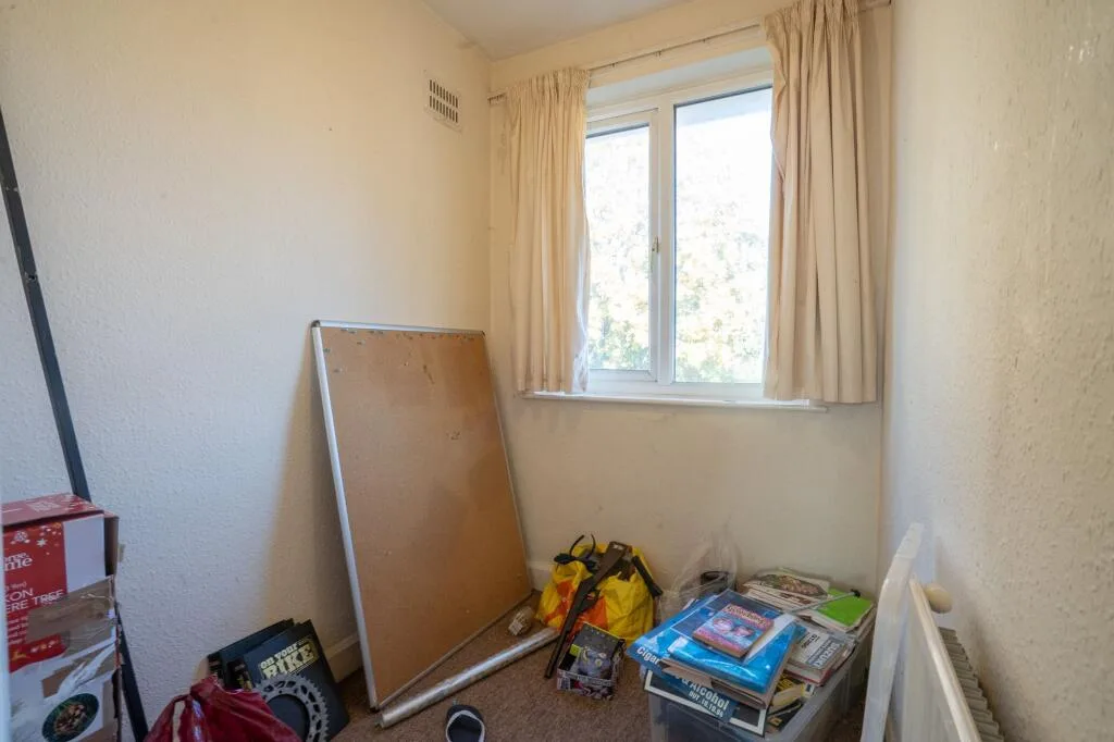 3 bedroom semi-detached house for rent