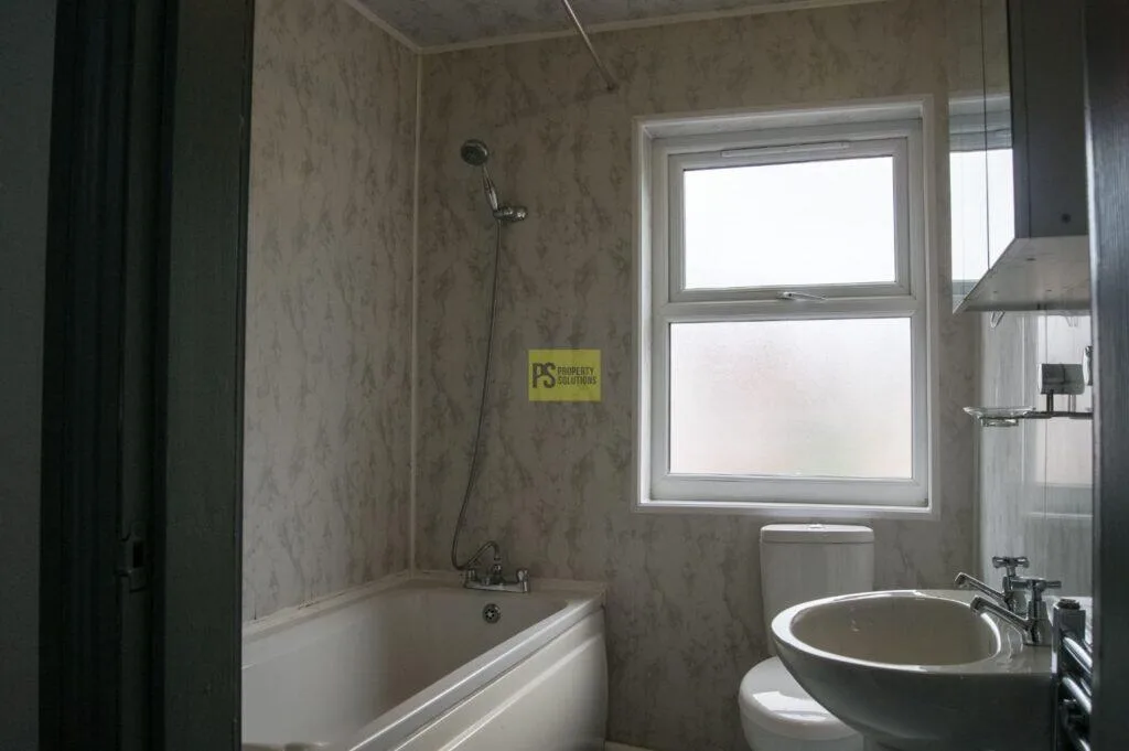 4 bedroom terraced house for rent