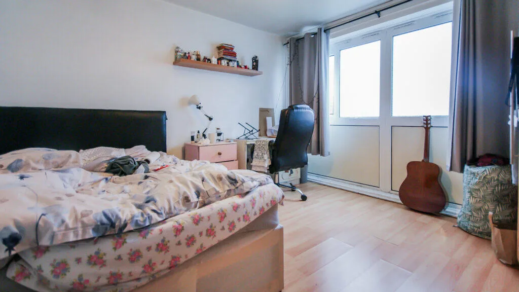 3 bedroom semi-detached house for rent