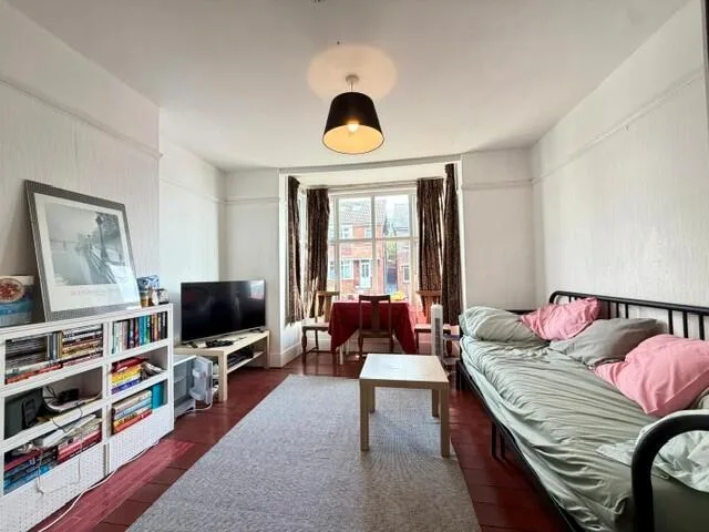 4 bedroom house for rent