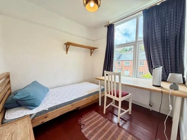 4 bedroom house for rent