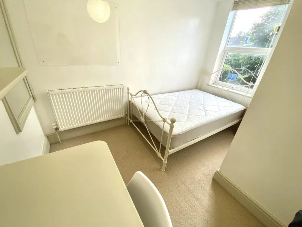 4 bedroom terraced house for rent