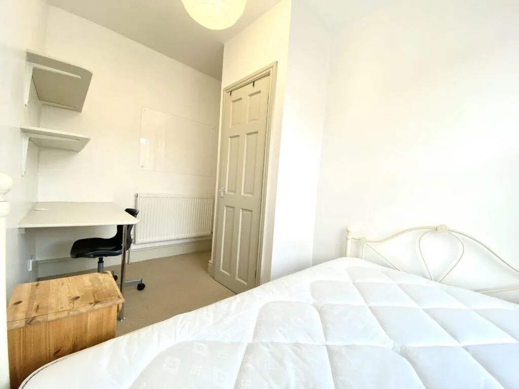 4 bedroom terraced house for rent