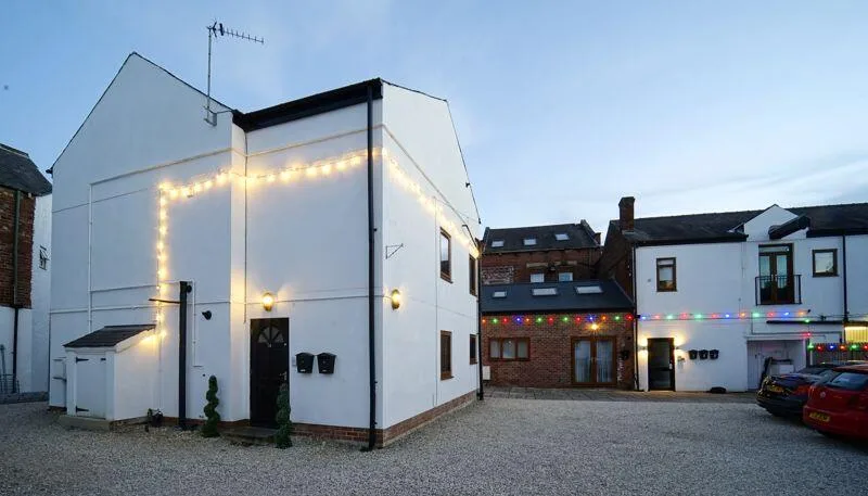 4 bedroom flat for rent