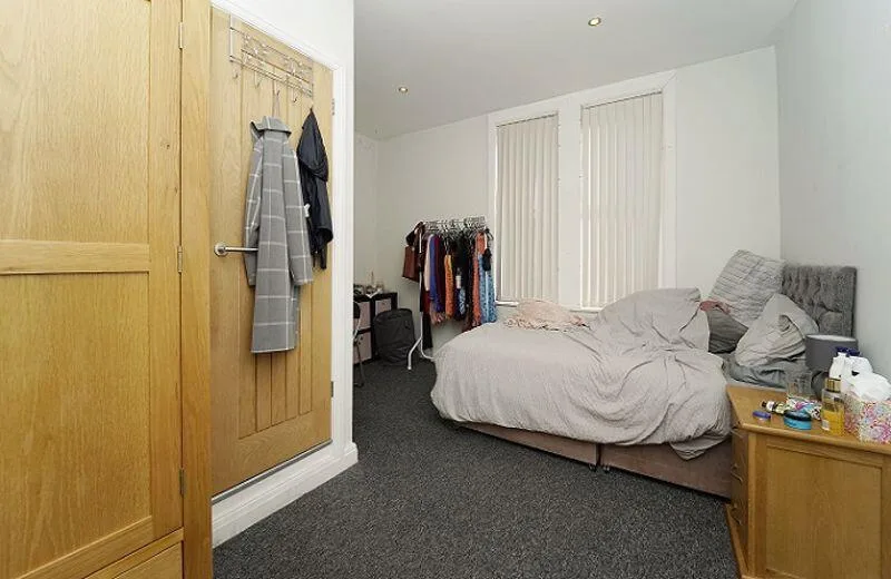 4 bedroom terraced house for rent