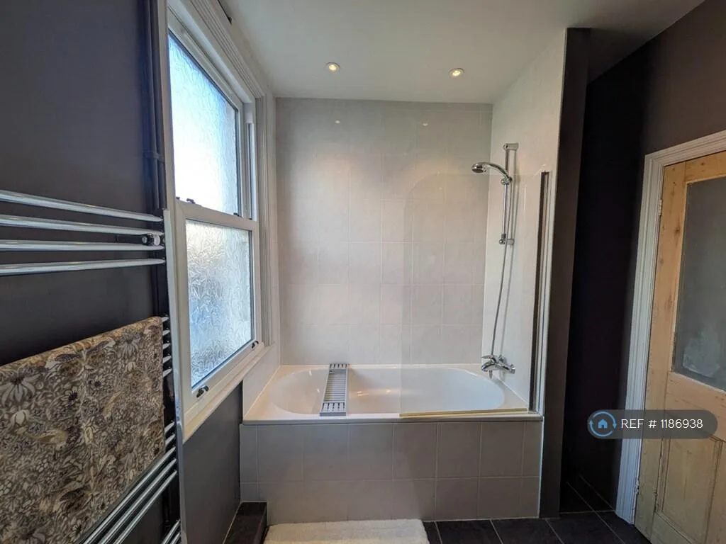 3 bedroom terraced house for rent