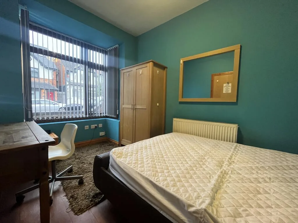 5 bedroom house for rent