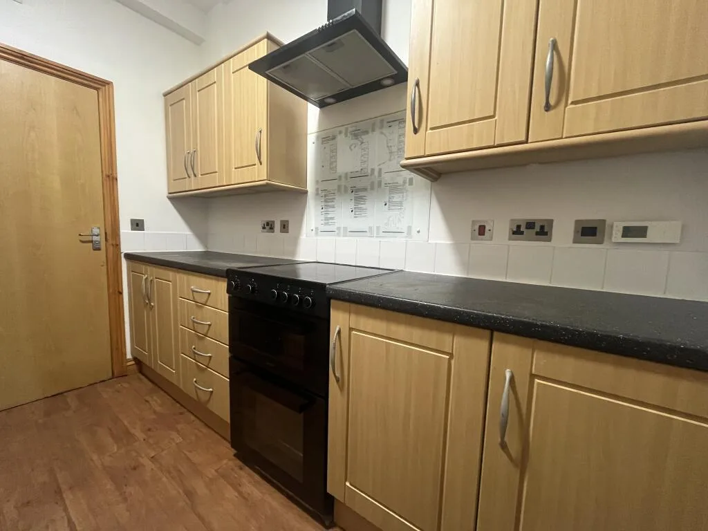 5 bedroom house for rent