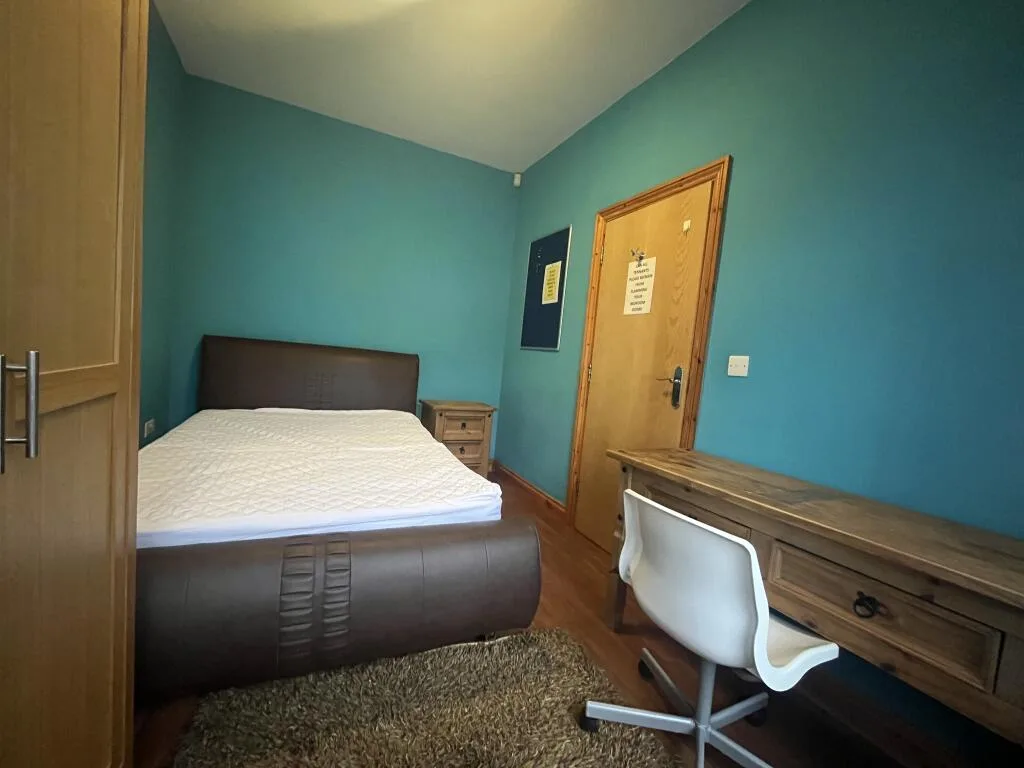 5 bedroom house for rent