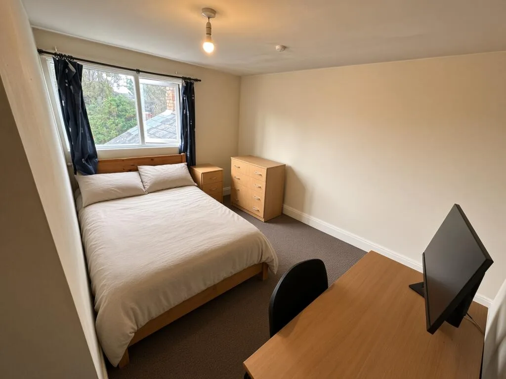 6 bedroom house for rent