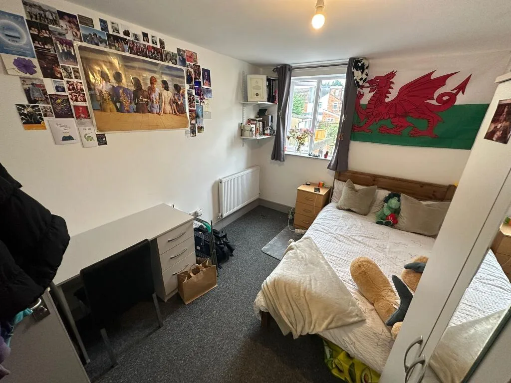 4 bedroom flat for rent