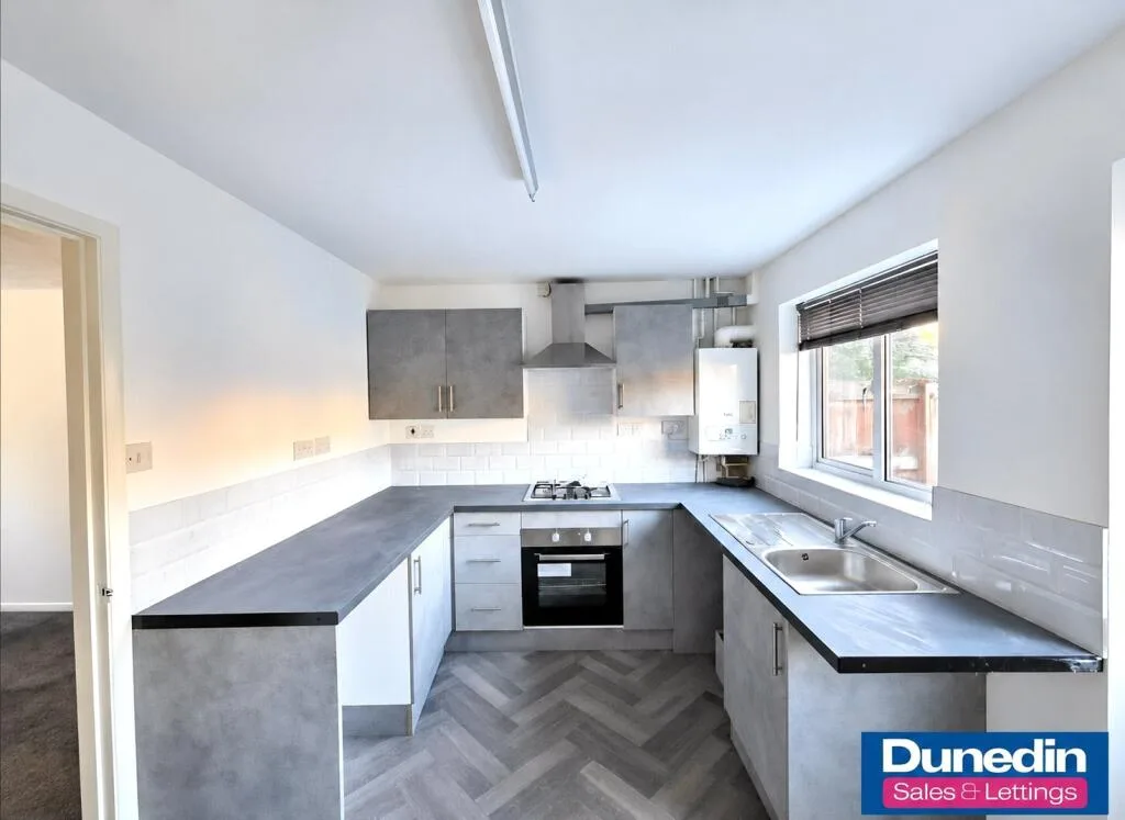 2 bedroom semi-detached house for rent