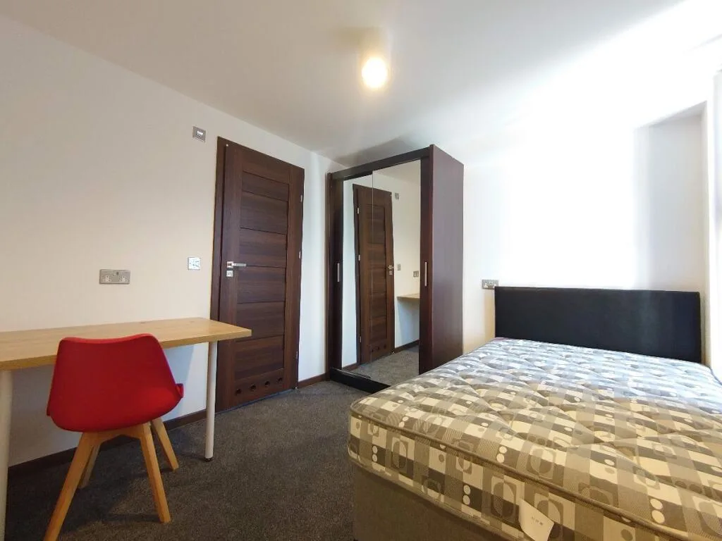 4 bedroom terraced house for rent