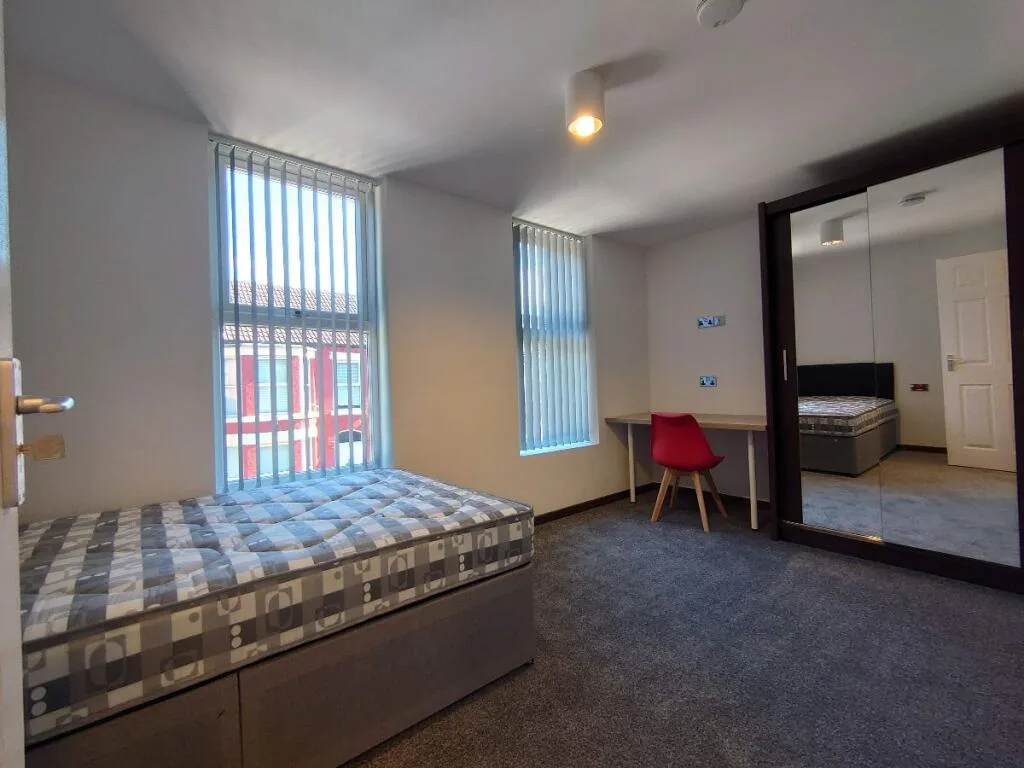 4 bedroom terraced house for rent