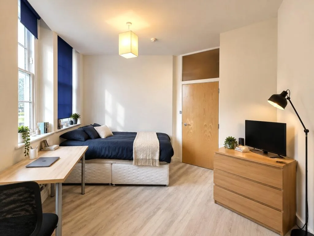 6 bedroom apartment for rent