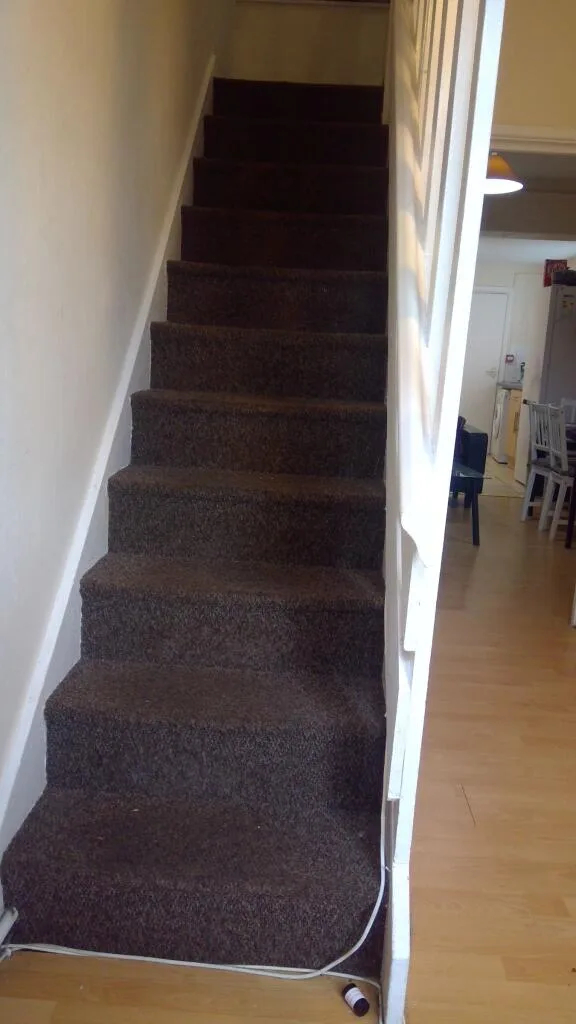 5 bedroom terraced house for rent