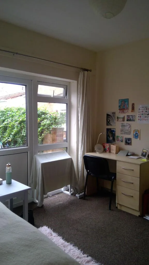 5 bedroom terraced house for rent