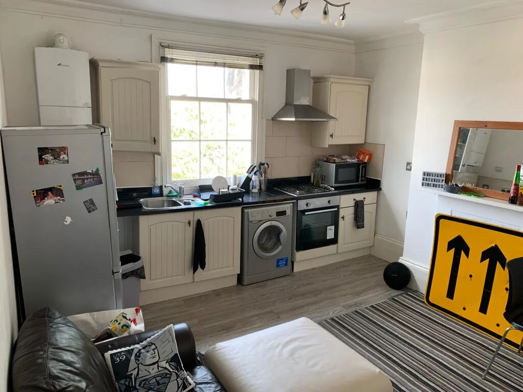 2 bedroom flat for rent