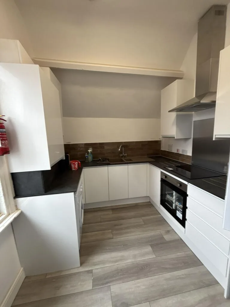 4 bedroom flat for rent