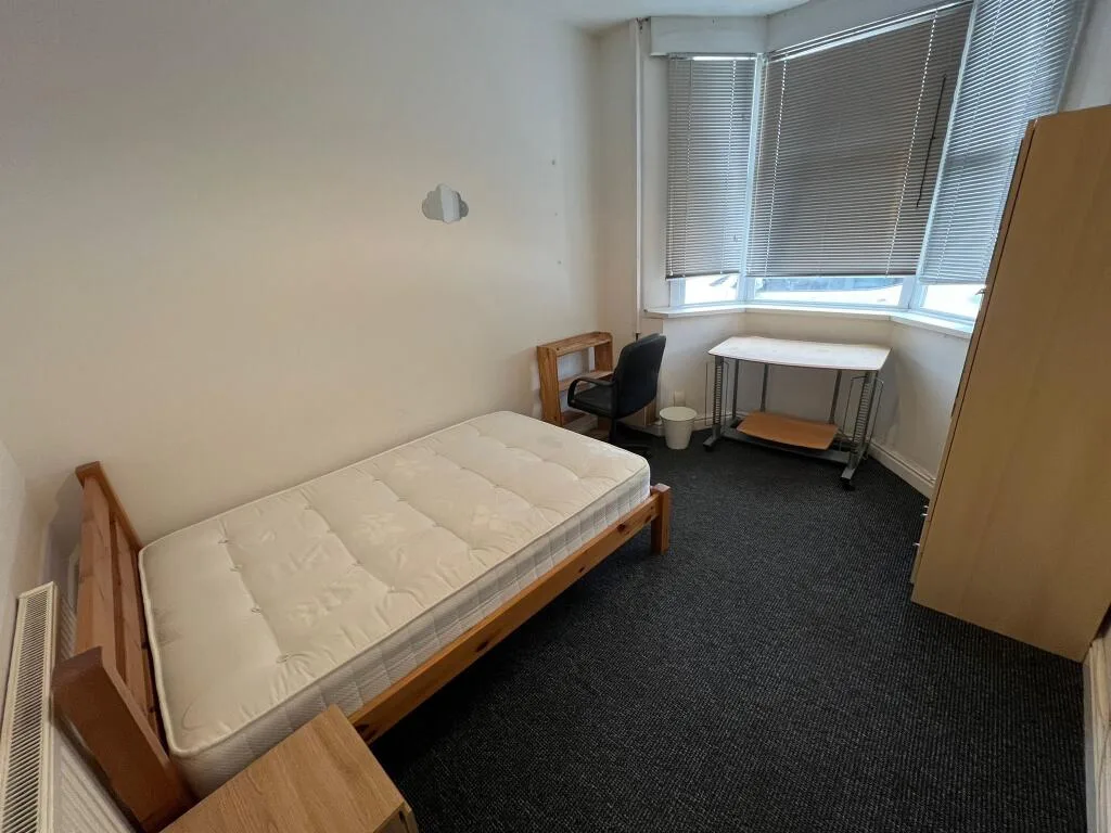 4 bedroom terraced house for rent