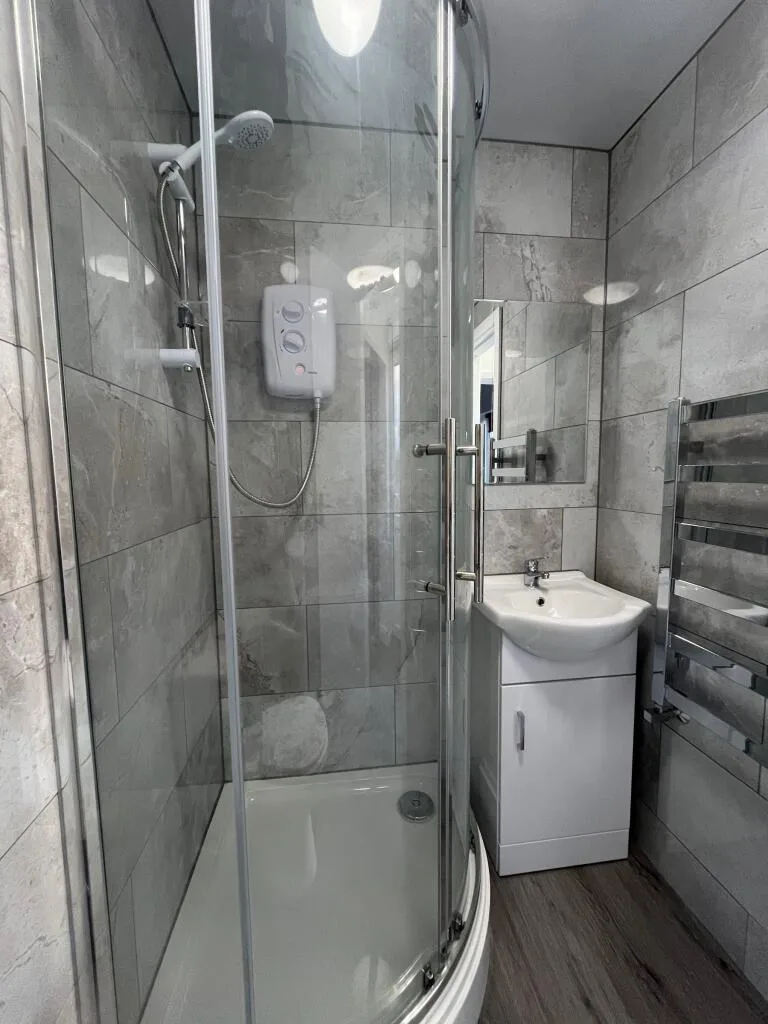 4 bedroom terraced house for rent