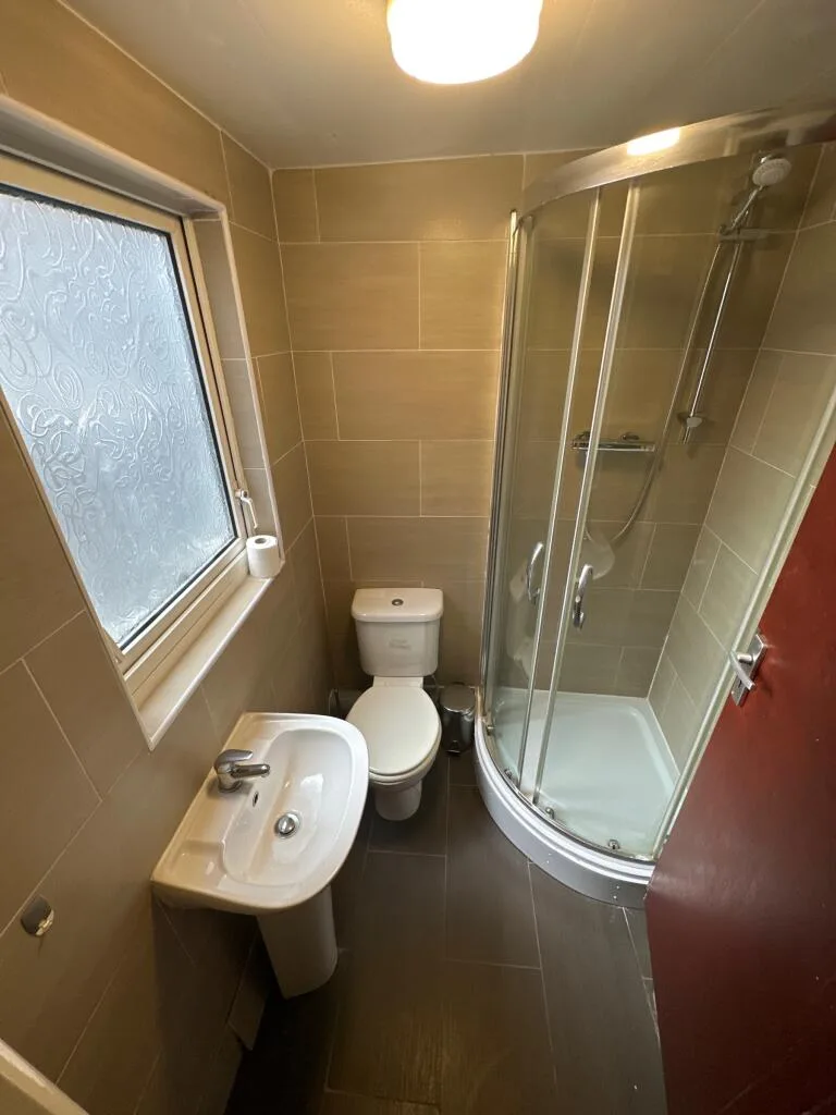 3 bedroom flat for rent