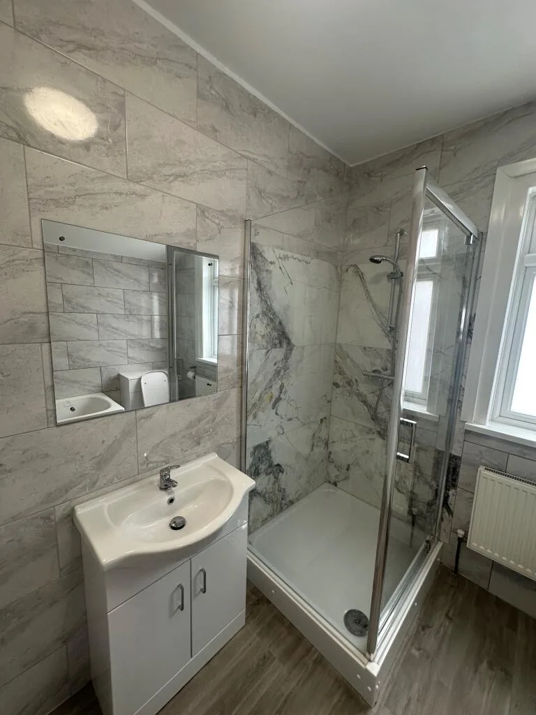 6 bedroom terraced house for rent