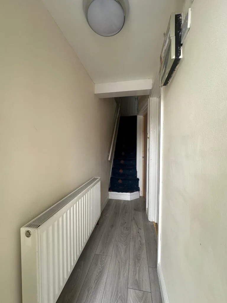 6 bedroom terraced house for rent