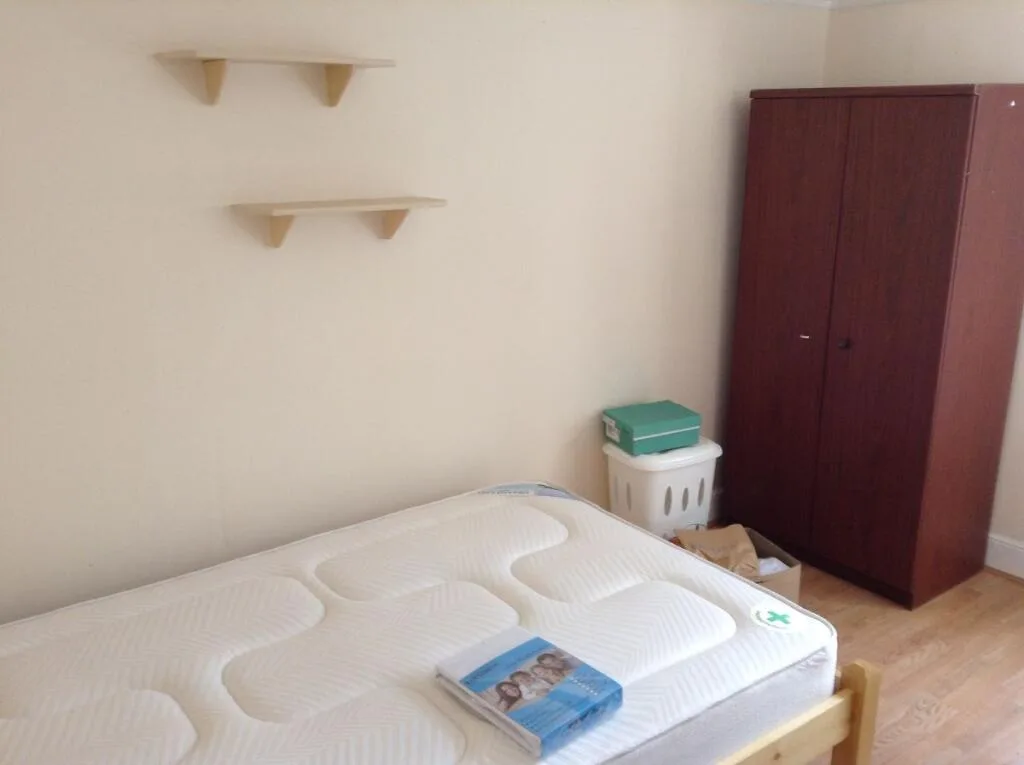 6 bedroom terraced house for rent