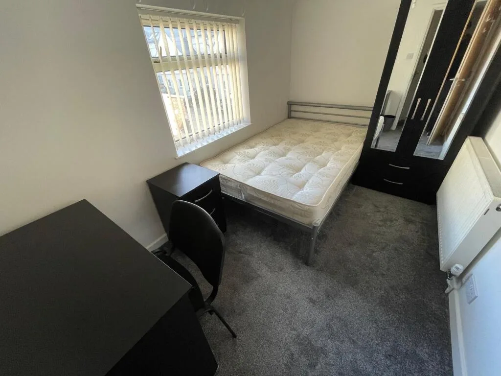 4 bedroom terraced house for rent