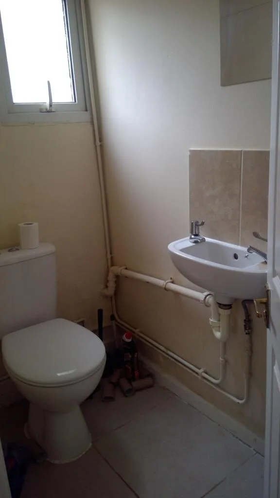 5 bedroom terraced house for rent