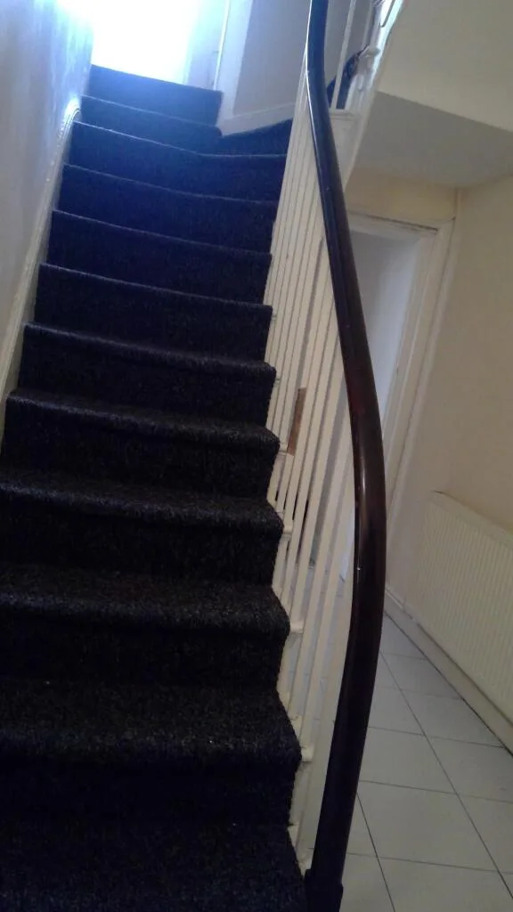 5 bedroom terraced house for rent