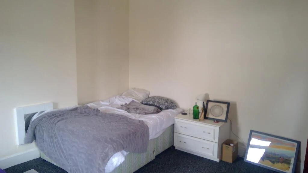 5 bedroom terraced house for rent