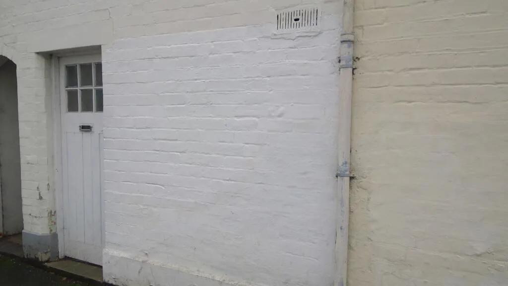 5 bedroom terraced house for rent