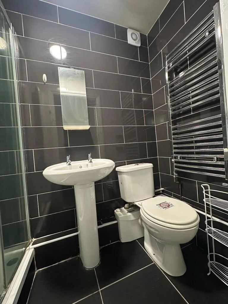 3 bedroom apartment for rent