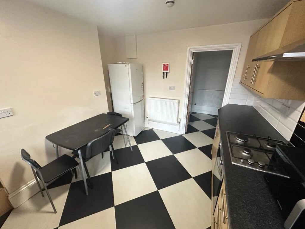 3 bedroom apartment for rent
