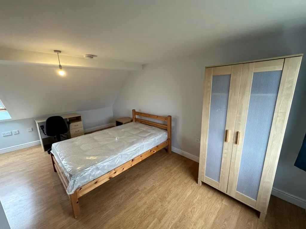 4 bedroom terraced house for rent