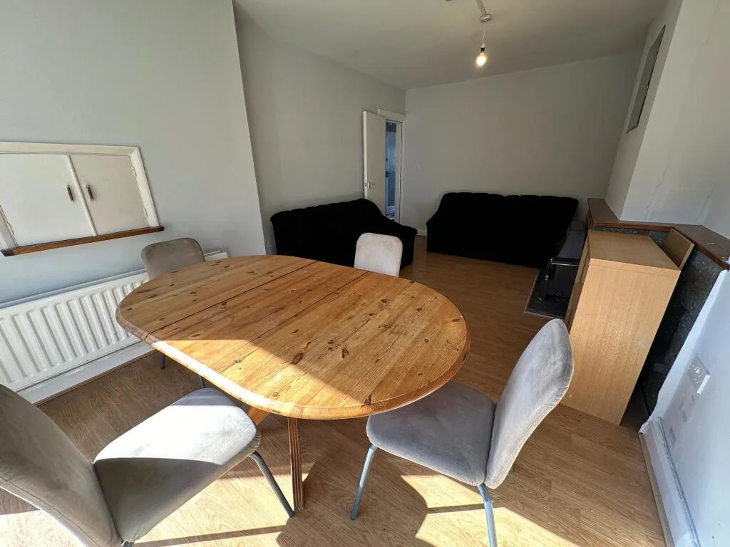 4 bedroom terraced house for rent