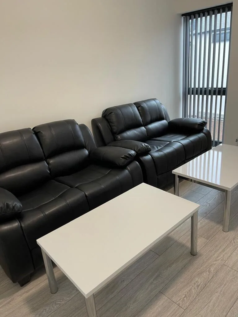 4 bedroom flat for rent