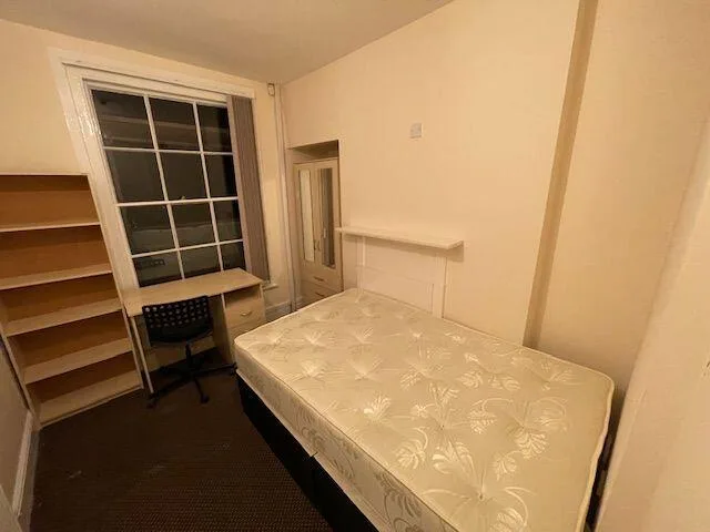 9 bedroom flat for rent