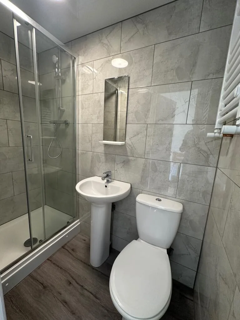 4 bedroom flat for rent