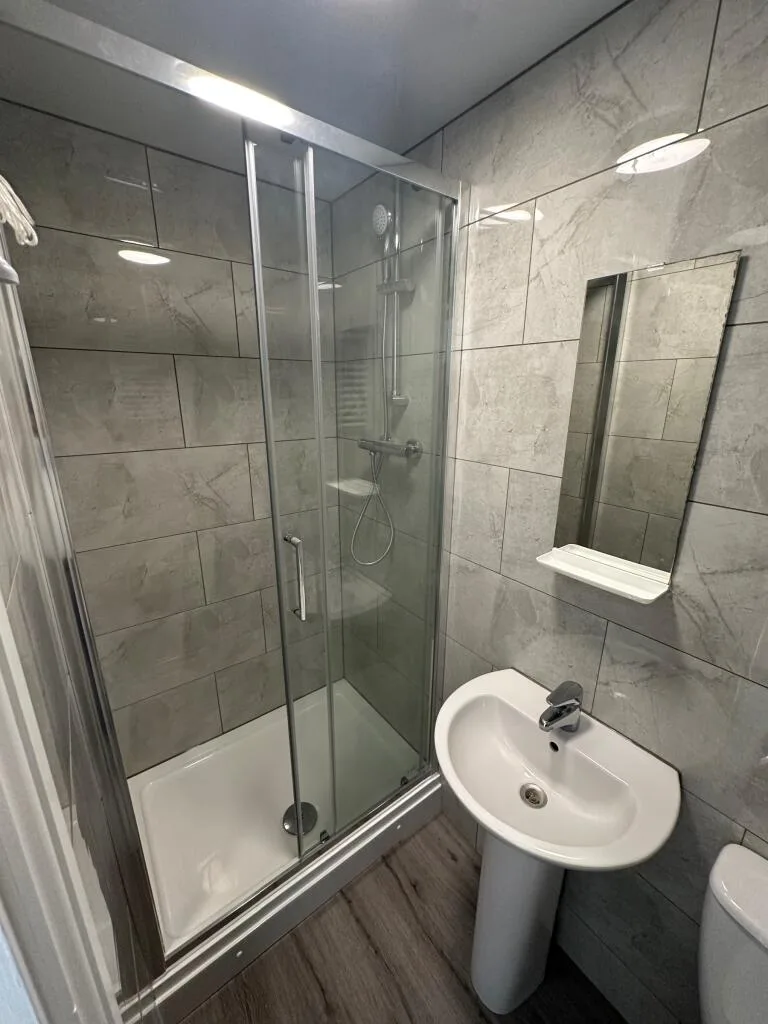 4 bedroom flat for rent