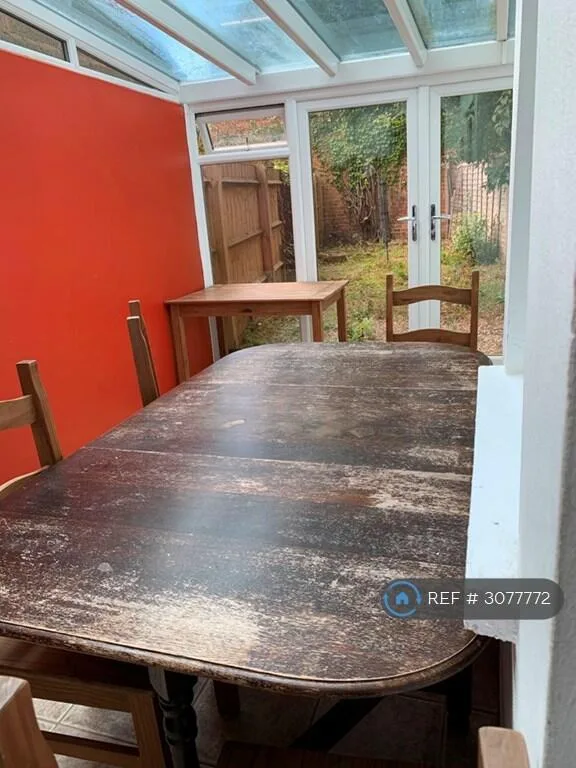 4 bedroom terraced house for rent