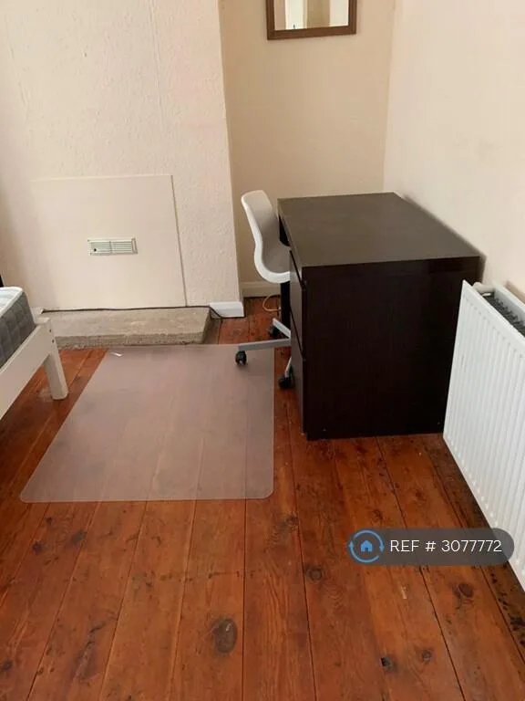 4 bedroom terraced house for rent