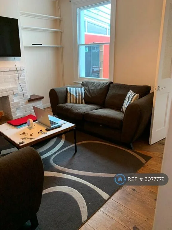 4 bedroom terraced house for rent