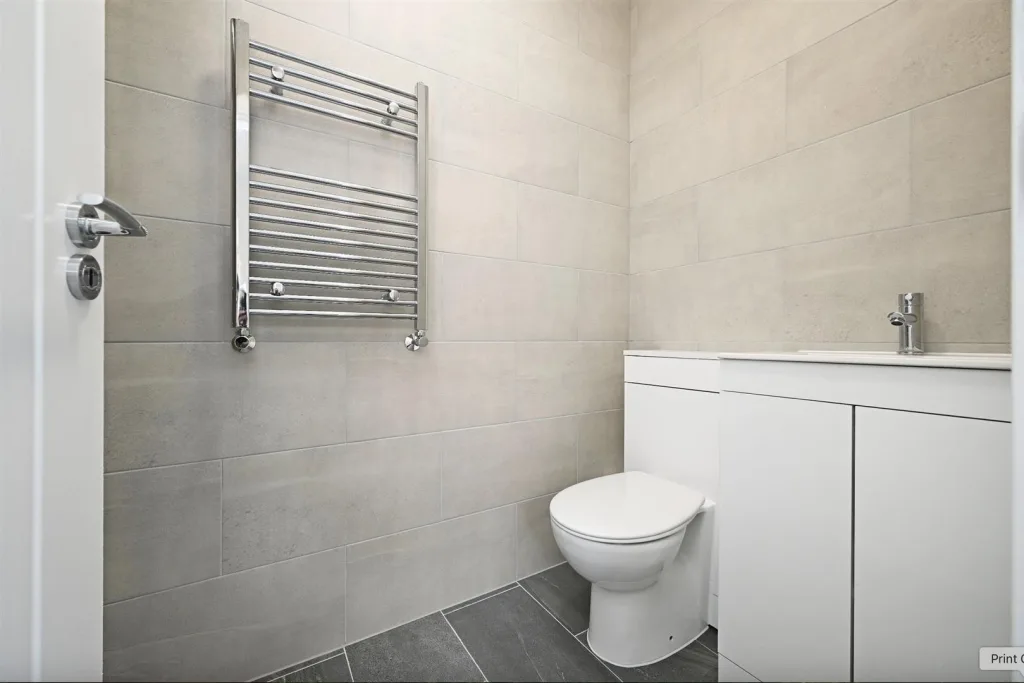 6 bedroom terraced house for rent
