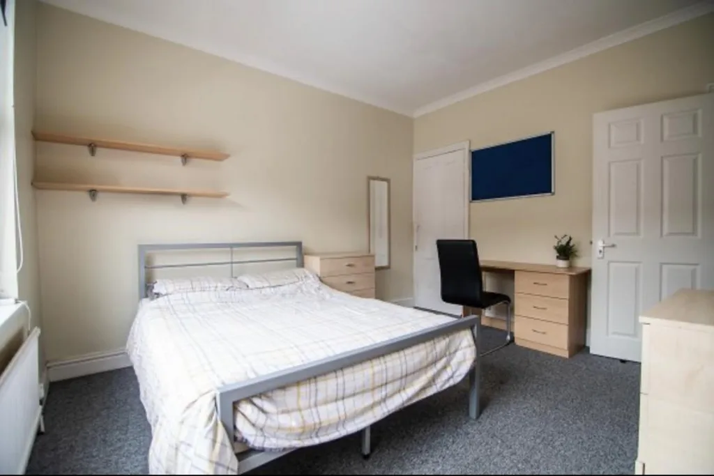4 bedroom terraced house for rent